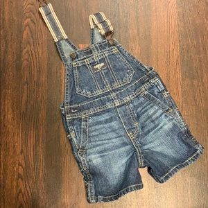 OshKosh B’gosh overall shorts